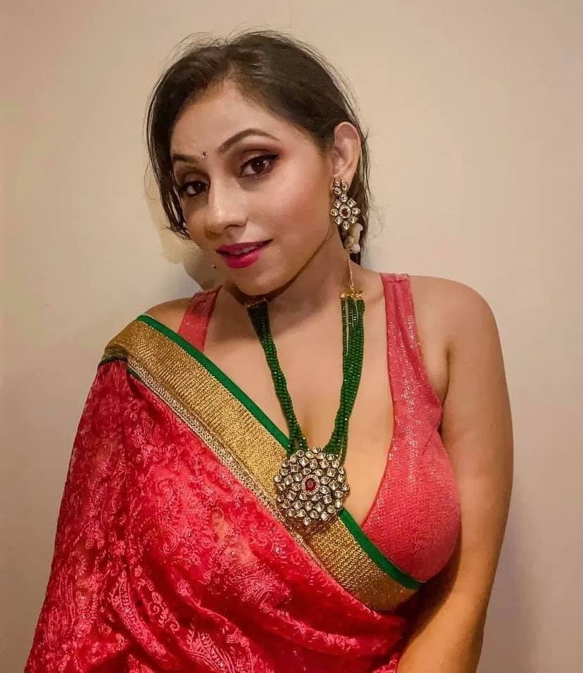 ਮਾਮੀ ਸੈਕਸ ਸਟੋਰੀਜ਼